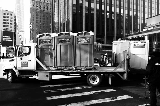 Portable Toilet Options We Offer in Thomas, OK